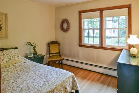 7 Hickory Ln, Beverly, MA 01915 photo 16