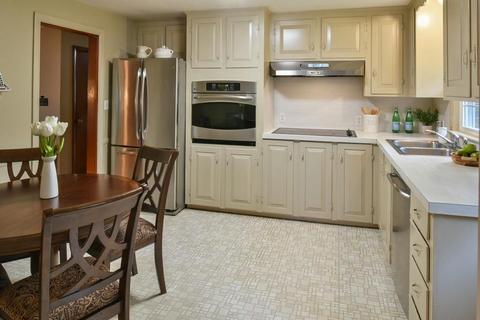 7 Hickory Ln, Beverly, MA 01915 photo 9