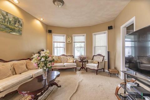 4 Sunnyside Ave, Everett, MA 02149 photo 2