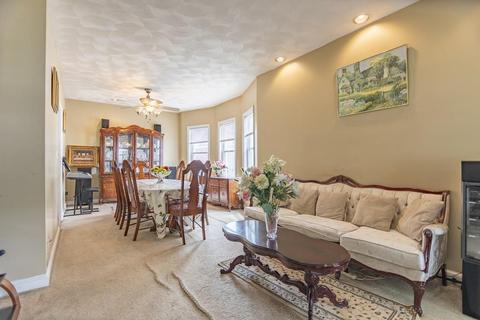 4 Sunnyside Ave, Everett, MA 02149 photo 3