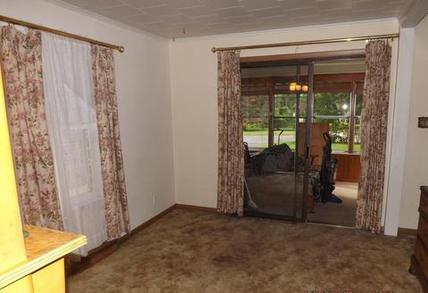 148 Parkerview St, Springfield, MA 01129 photo 8