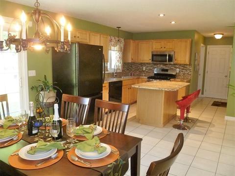 38 Martha St, Springfield, MA 01151 photo 11