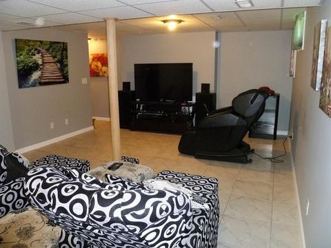 38 Martha St, Springfield, MA 01151 photo 21