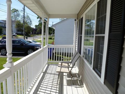 38 Martha St, Springfield, MA 01151 photo 3