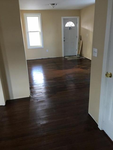 56 Randall Pl, Springfield, MA 01108 photo 4
