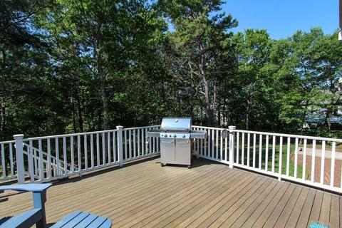 207 Pheasant Hill Cir, Barnstable, MA 02635 photo 11