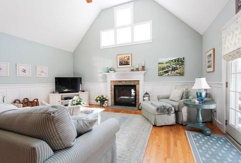 207 Pheasant Hill Cir, Barnstable, MA 02635 photo 9
