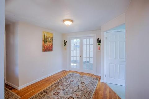 6 Pine Rd, Beverly, MA 01915 photo 4