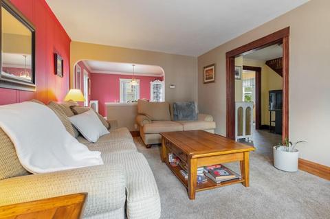 25 Jackson Ave, Everett, MA 02149 photo 6