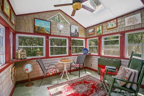 27 Warren St, Georgetown, MA 01833 photo 14