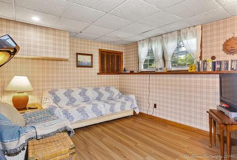 27 Warren St, Georgetown, MA 01833 photo 16