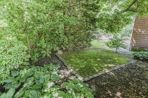 68 Harvard St, Dedham, MA 02026 photo 22