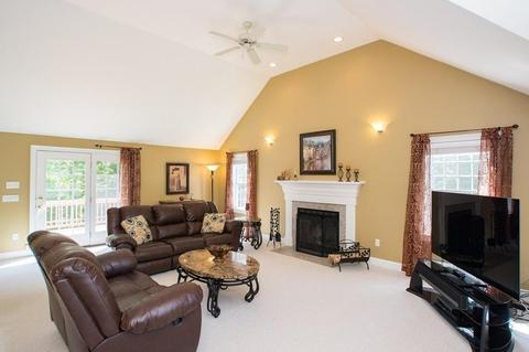 48 Peach Tree Dr, Sutton, MA 01590 photo 18
