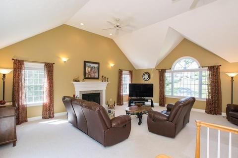 48 Peach Tree Dr, Sutton, MA 01590 photo 17
