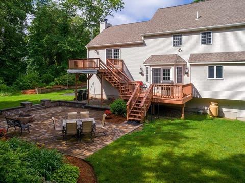 48 Peach Tree Dr, Sutton, MA 01590 photo 3