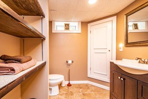 91 Mildred Ave, Springfield, MA 01104 photo 36