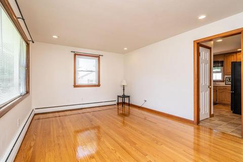 91 Mildred Ave, Springfield, MA 01104 photo 23