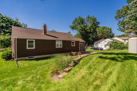 91 Mildred Ave, Springfield, MA 01104 photo 8