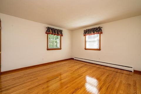 91 Mildred Ave, Springfield, MA 01104 photo 28