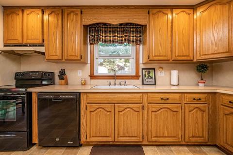 91 Mildred Ave, Springfield, MA 01104 photo 15