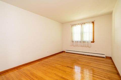 91 Mildred Ave, Springfield, MA 01104 photo 24