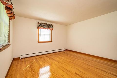 91 Mildred Ave, Springfield, MA 01104 photo 29