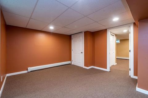 91 Mildred Ave, Springfield, MA 01104 photo 37