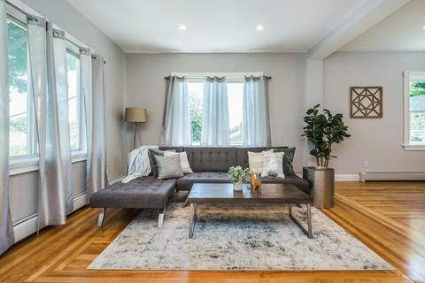 17 Dixfield Rd, Worcester, MA 01606 photo 9