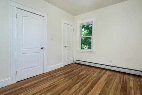 17 Dixfield Rd, Worcester, MA 01606 photo 17