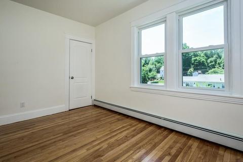 17 Dixfield Rd, Worcester, MA 01606 photo 23