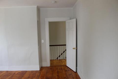17 Eames St, Framingham, MA 01702 photo 27