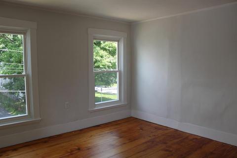 17 Eames St, Framingham, MA 01702 photo 26