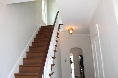 17 Eames St, Framingham, MA 01702 photo 22