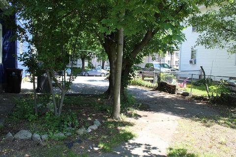 17 Eames St, Framingham, MA 01702 photo 8