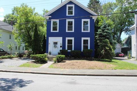 17 Eames St, Framingham, MA 01702 photo 1