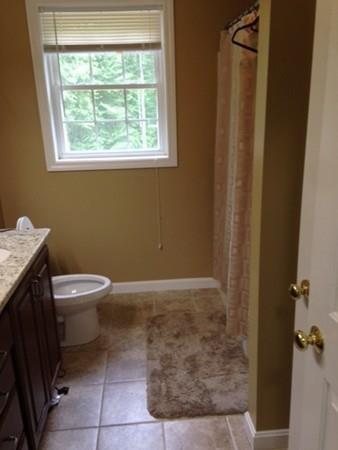 101 Frontier Dr, Pelham, NH 03076 photo 13