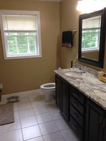 101 Frontier Dr, Pelham, NH 03076 photo 24