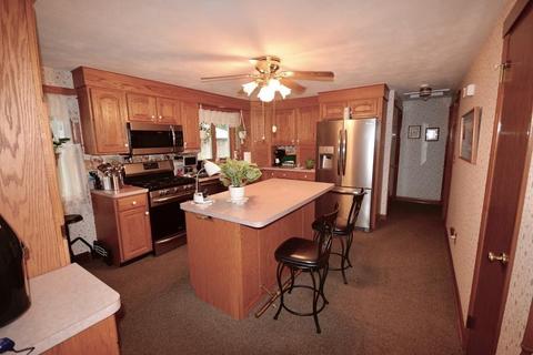 90 Corey Rd, Springfield, MA 01128 photo 6