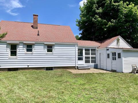 89 Midway St, Springfield, MA 01151 photo 19