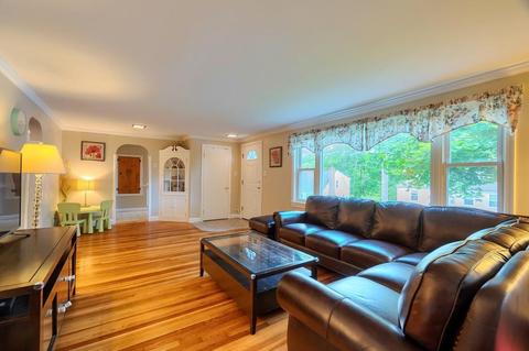 23 Intervale Ter, Reading, MA 01867 photo 2