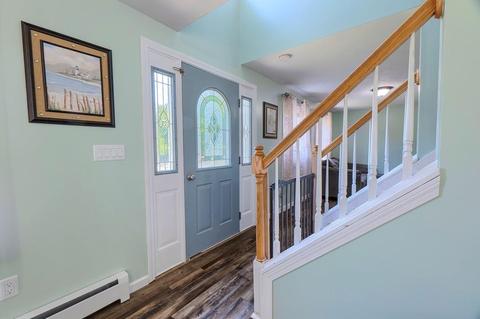 61 Sylvan Rd, Gardner, MA 01440 photo 3