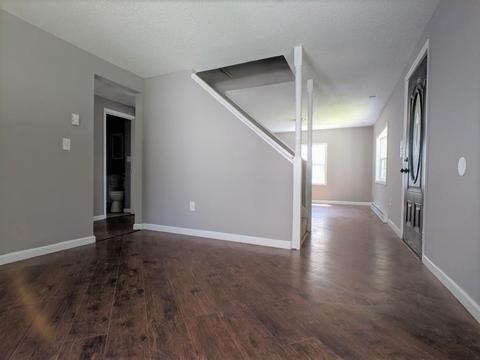 77 Haskin St, Springfield, MA 01109 photo 7