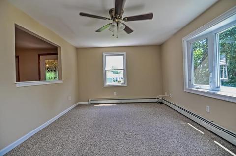 13 Champlain Ave, Blackstone, MA 01504 photo 8