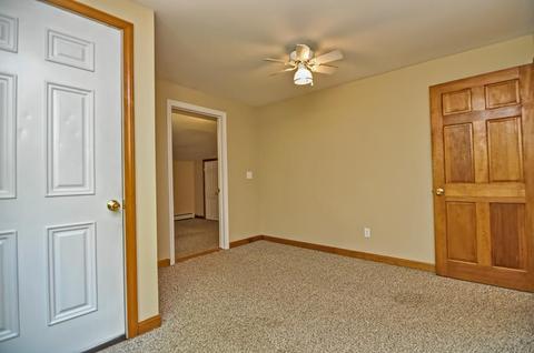 13 Champlain Ave, Blackstone, MA 01504 photo 15