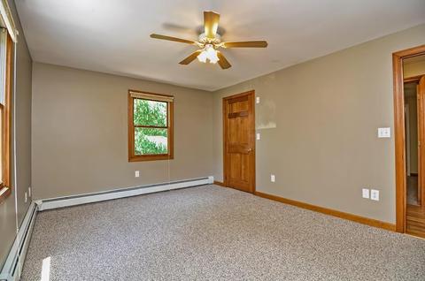 13 Champlain Ave, Blackstone, MA 01504 photo 11