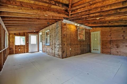 13 Champlain Ave, Blackstone, MA 01504 photo 27
