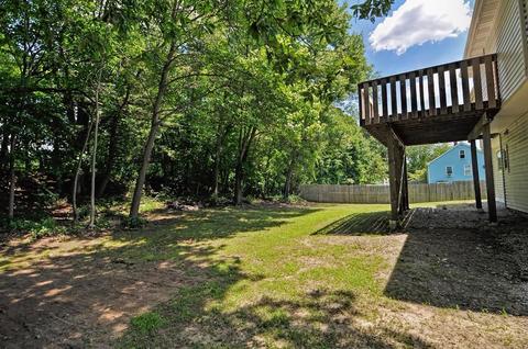 13 Champlain Ave, Blackstone, MA 01504 photo 34