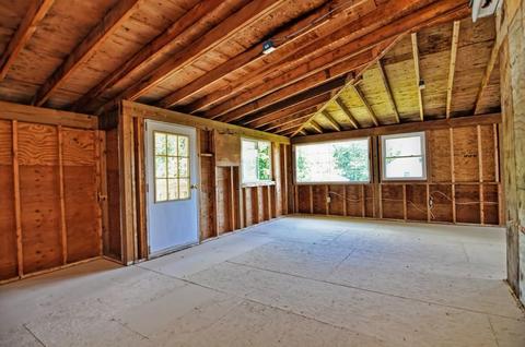 13 Champlain Ave, Blackstone, MA 01504 photo 26
