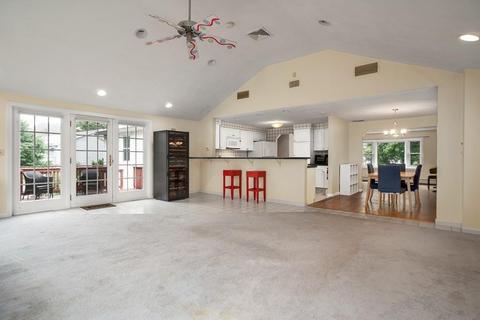 9 Robb Rd, Beverly, MA 01915 photo 7