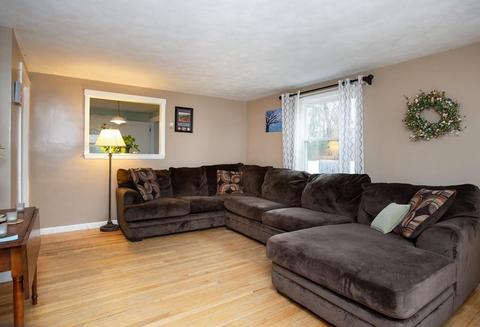 117 Tioga St, Springfield, MA 01128 photo 12